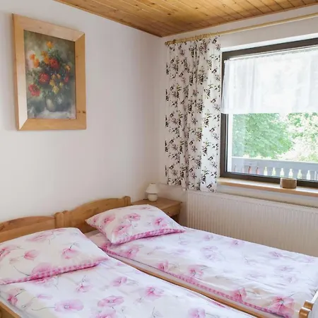 Nad Strumykiem * Kamienica Krolewska